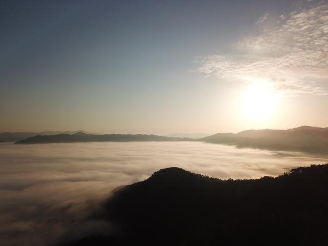 雲海と朝日の画像1