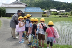 1年校区探検（6月1日）の画像1