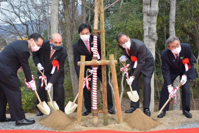 七谷川の和らぎの道整備事業竣工式の画像1