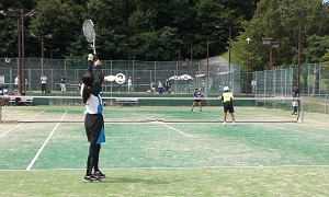 女子ソフトテニス２