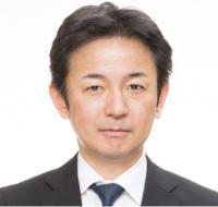 山下氏