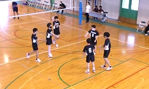 男子バレー３