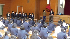 2年生学年集会1