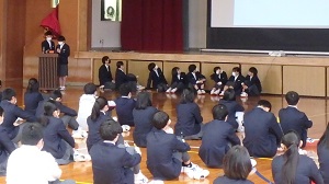 3年生学年集会1