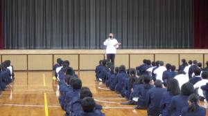 1年学年集会6