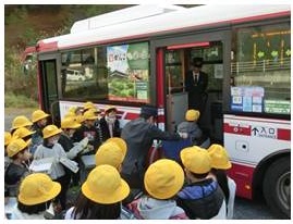 青野小学校（令和元年12月4日実施）～バスについて学ぼう！の画像3