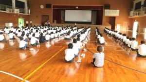 1年生学年集会1