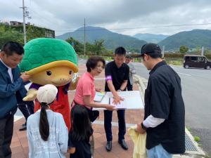 街頭インタビュー写真2