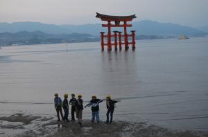 満潮時の厳島神社