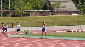 口丹陸上8
