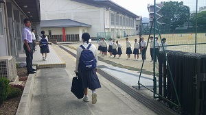 あいさつ運動2