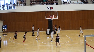 府4