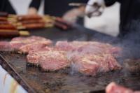 お肉