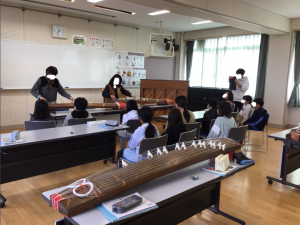 お琴体験1