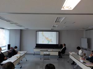 審議会の様子