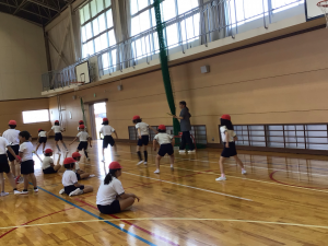 反復横跳び