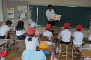 読み聞かせ1