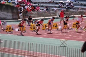 9年100m