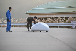 屋外試験場での様子