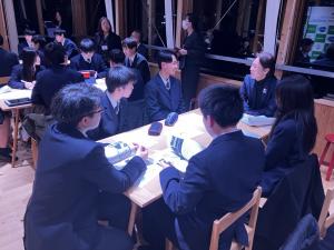 トークセッションの様子写真